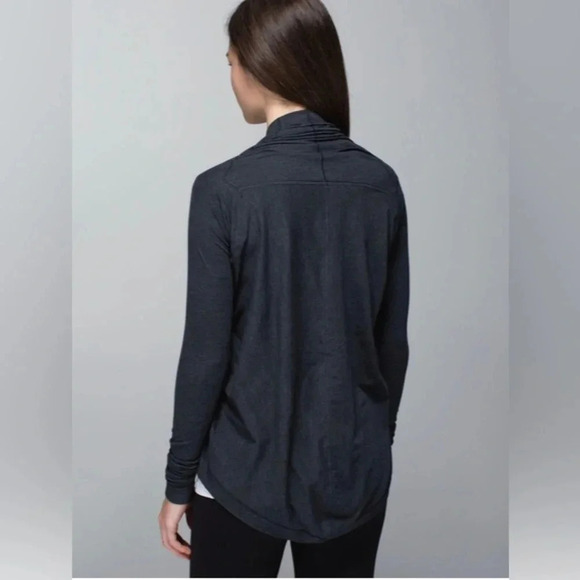 Lululemon Sweater Women’s 4 Iconic Wrap Gray - Picture 2 of 10